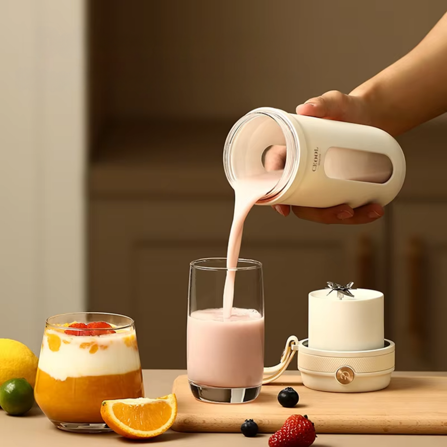 BlendBolt Mini Portable Juicer